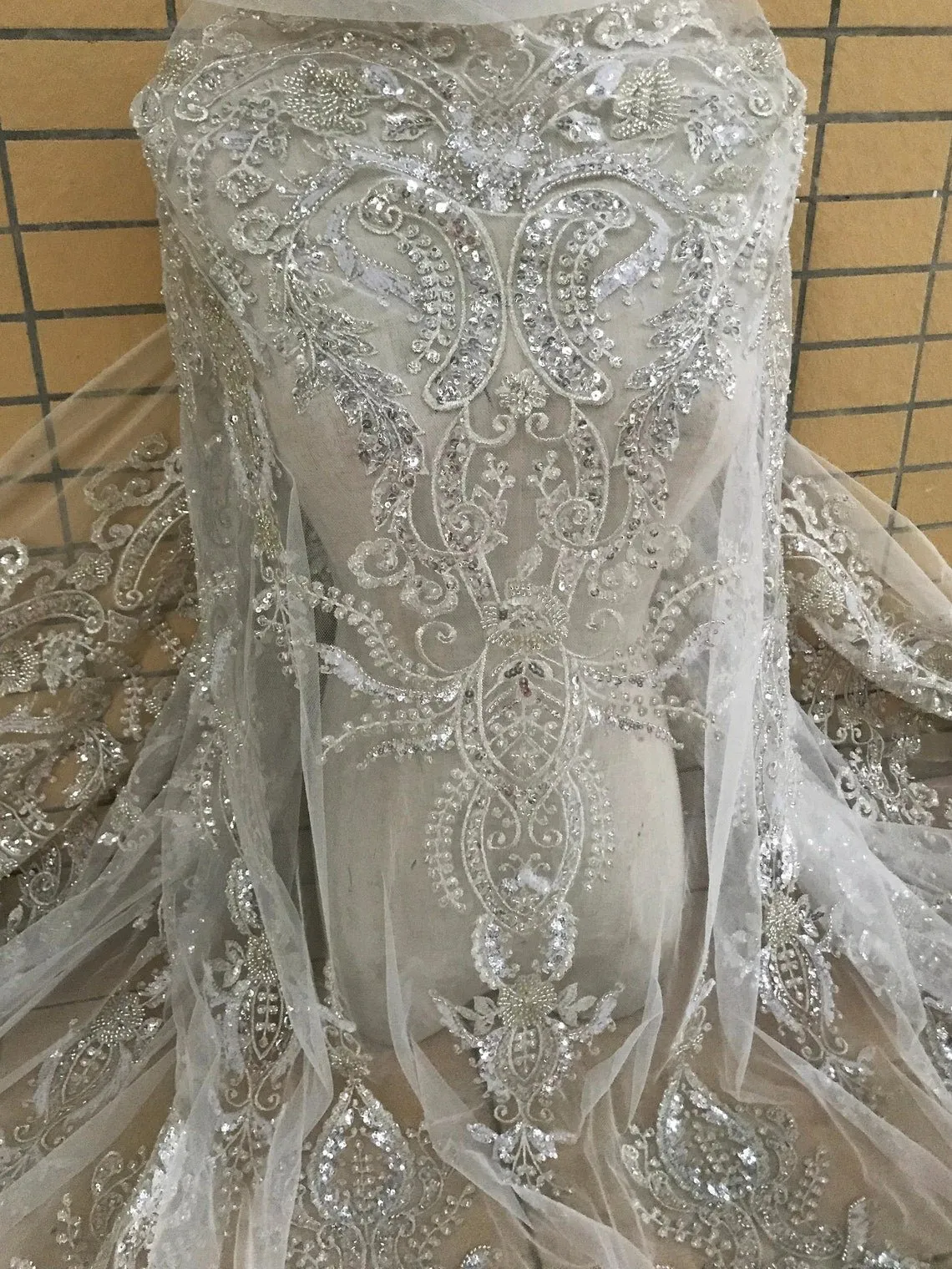 5 YARDS / Kamelia IVORY SILVER Beaded Mesh Ground Glitter Geometric Embroidery Mesh Lace / Party Prom Bridal Dress Fabric