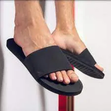 ESSENTIALS SLIDES