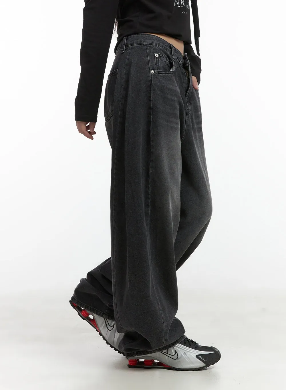 Lara Relaxed Fit Denim Jeans CO417