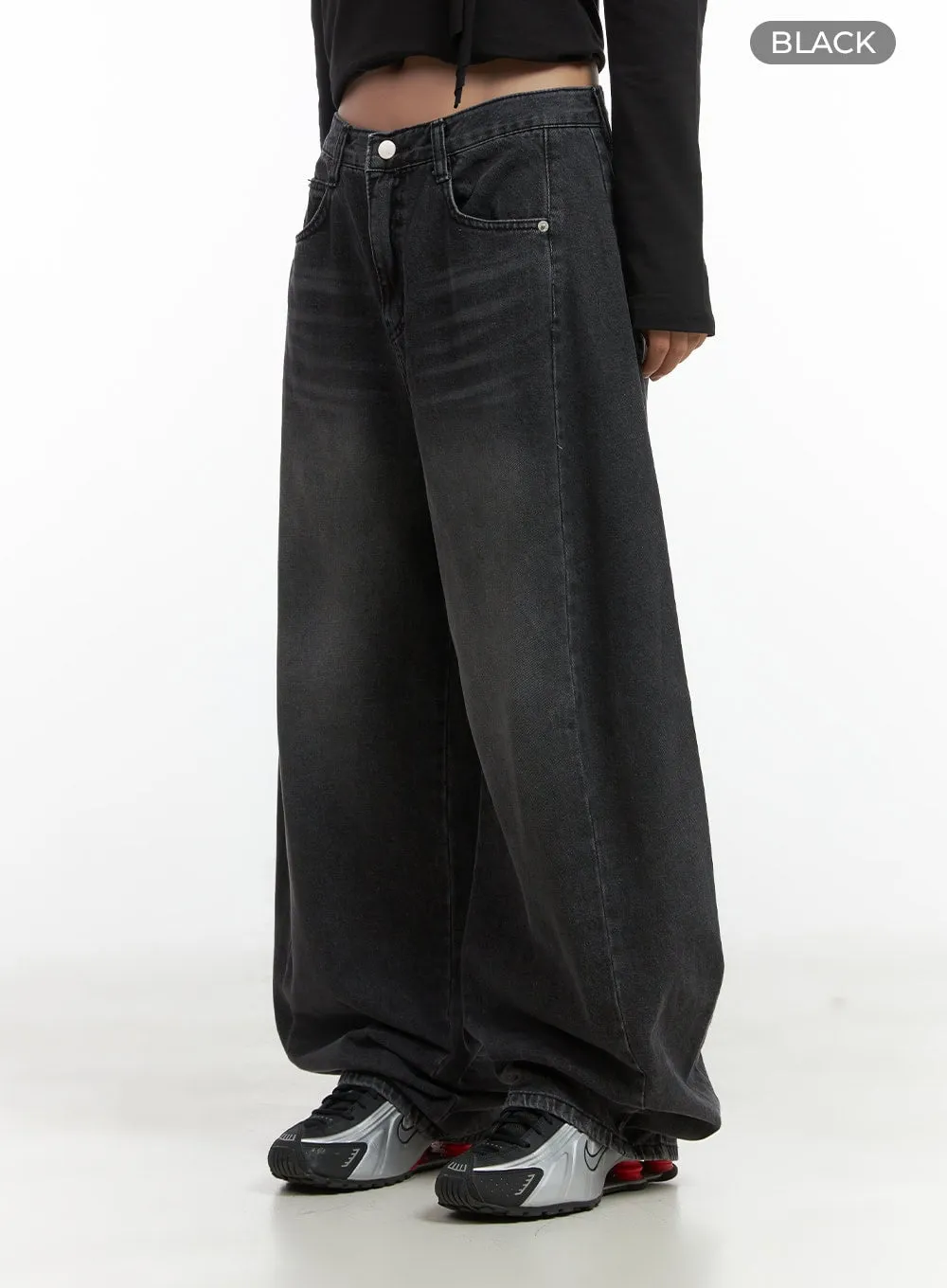 Lara Relaxed Fit Denim Jeans CO417
