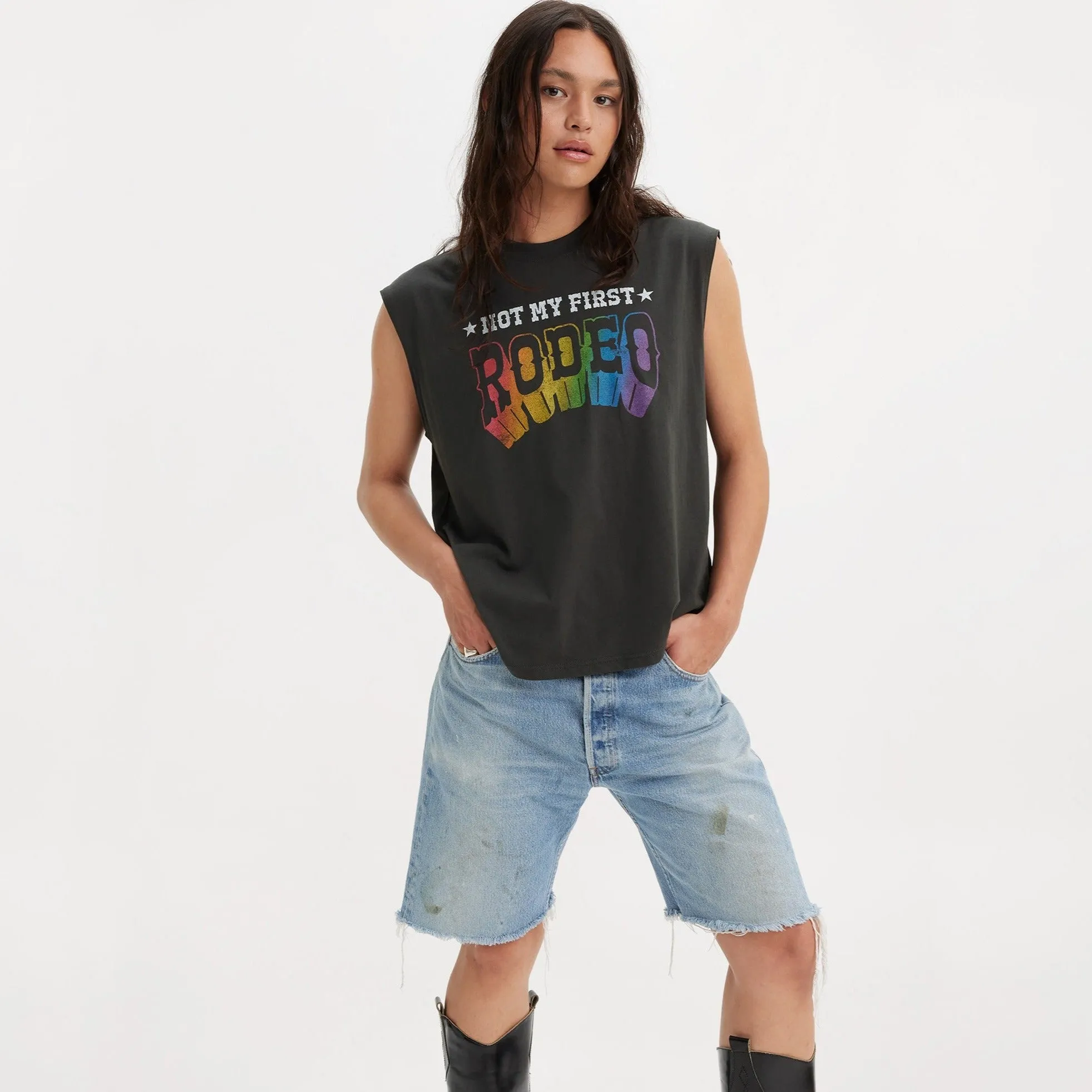 Levi's® Men's Cropped Muscle Tank