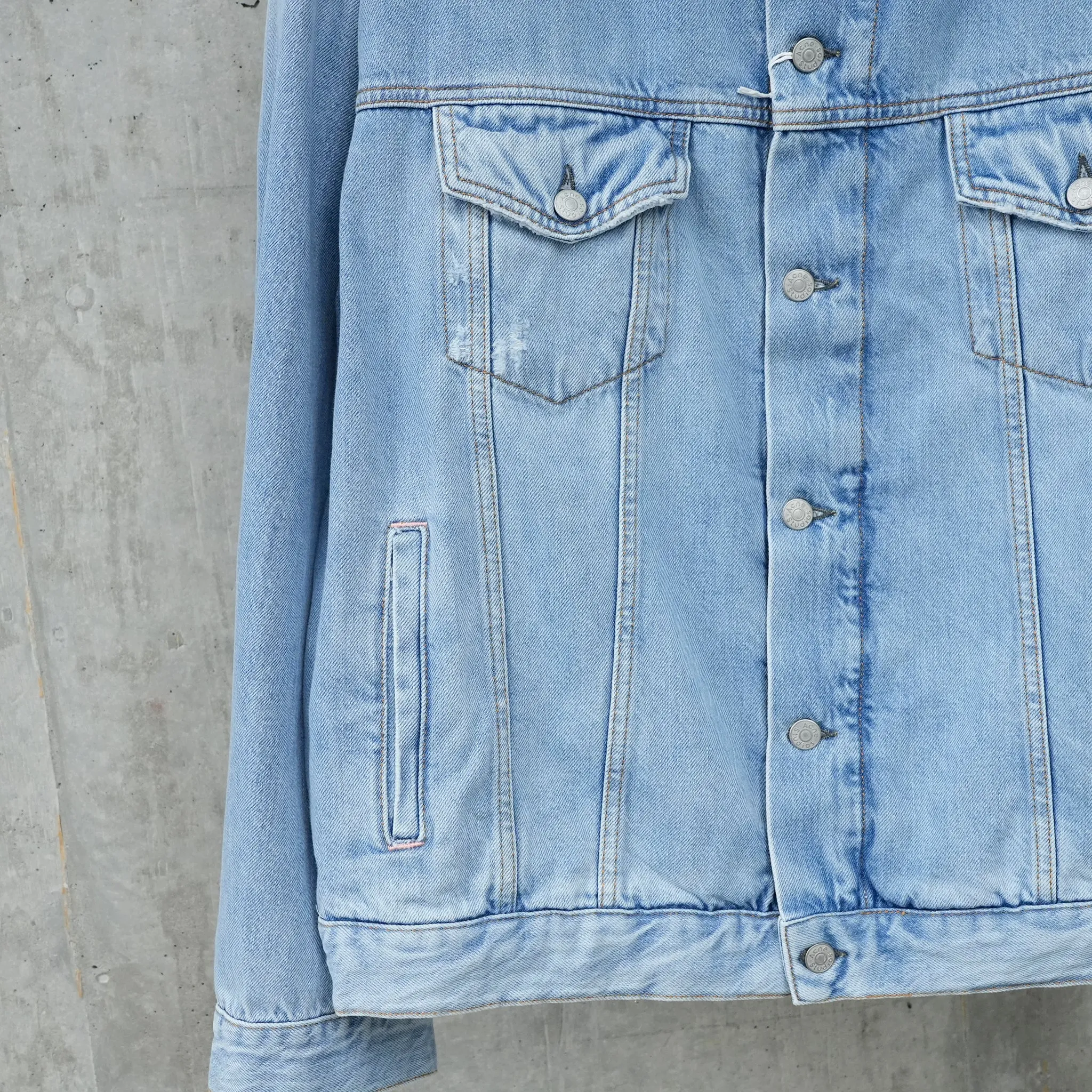 OUTERWEAR / 228:LIGHT BLUE